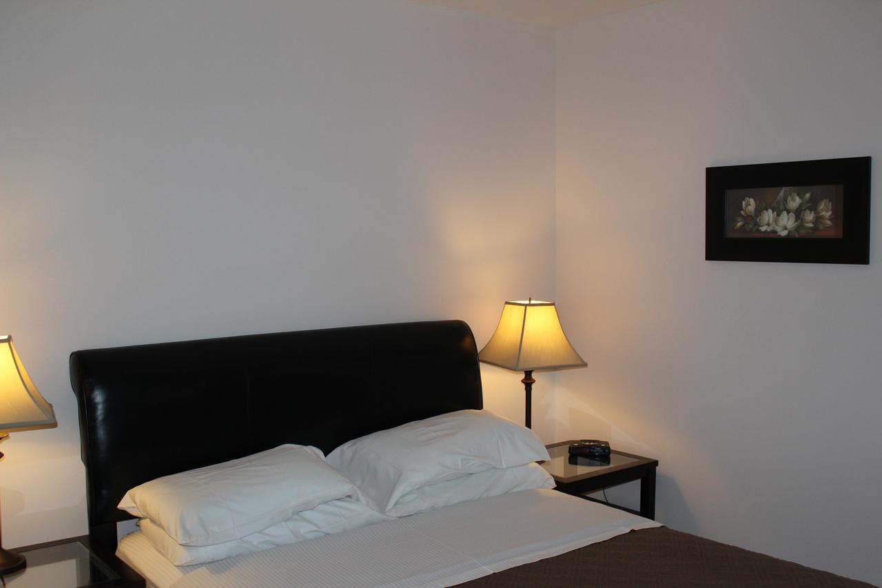 Mile Zero Motel Midway 外观 照片