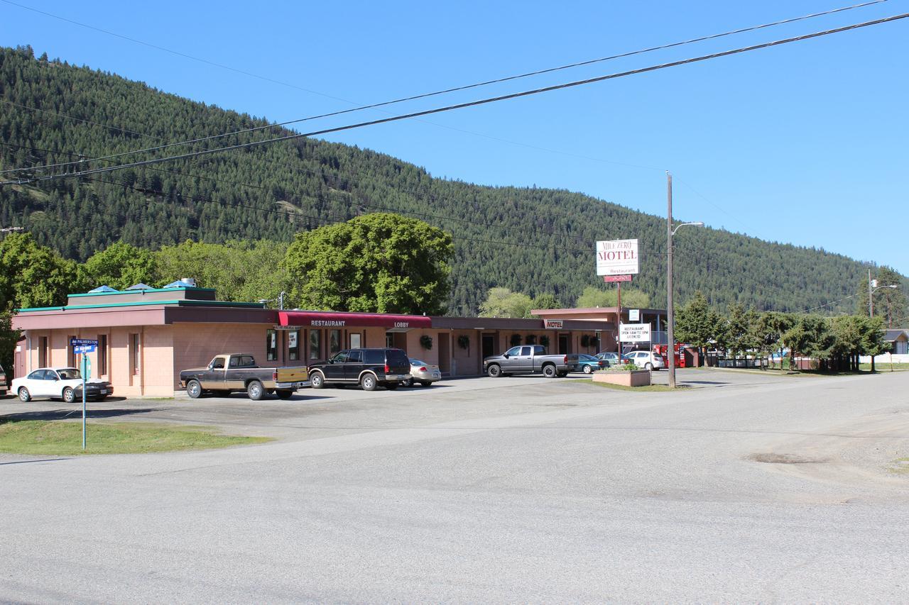 Mile Zero Motel Midway 外观 照片