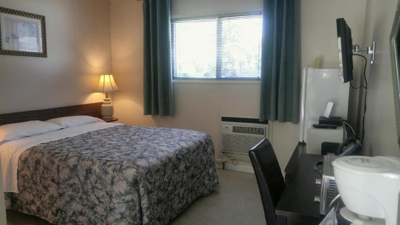 Mile Zero Motel Midway 外观 照片